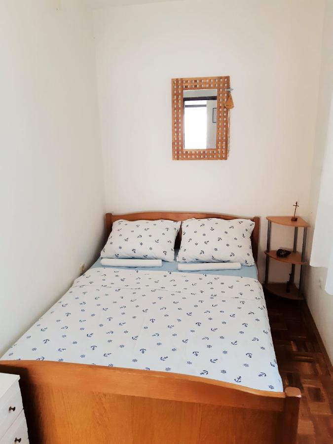 Dalmatino Apartmani Вир Екстер'єр фото