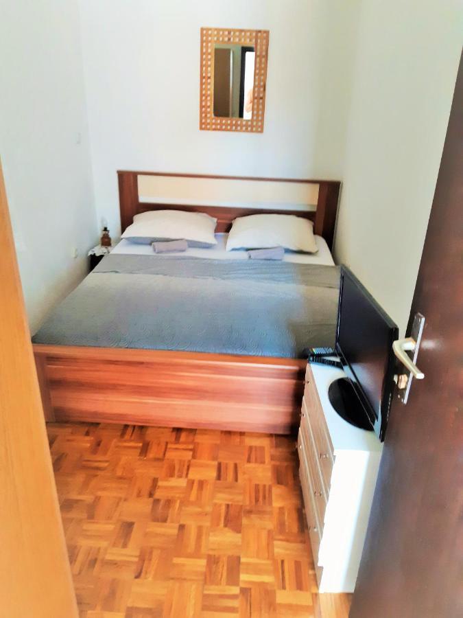 Dalmatino Apartmani Вир Екстер'єр фото