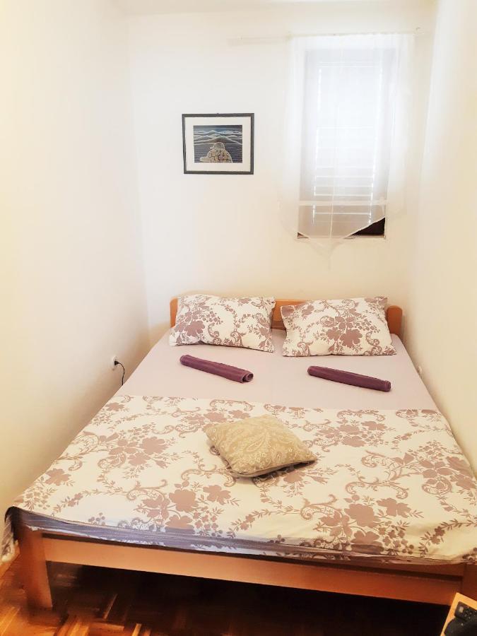 Dalmatino Apartmani Вир Екстер'єр фото